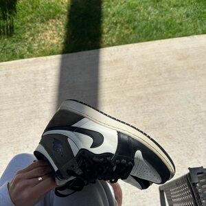 Air Jordan 1 ‘Dark Mocha’